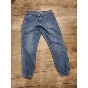 Levi's Signature Gold Women's Everyday Jogger Jeans Size 6
